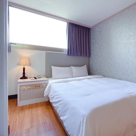 Chrysler Hotel Tajpej Kültér fotó