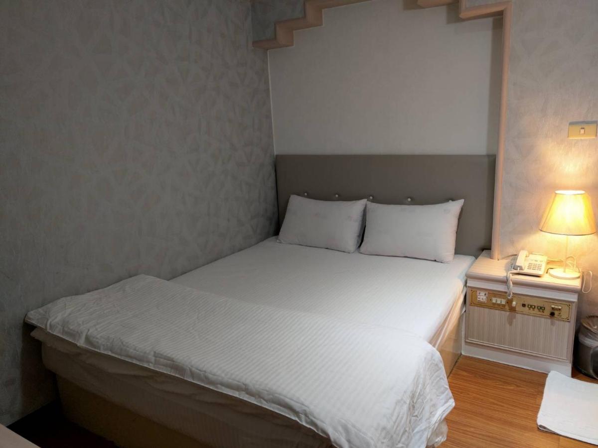 Chrysler Hotel Tajpej Kültér fotó